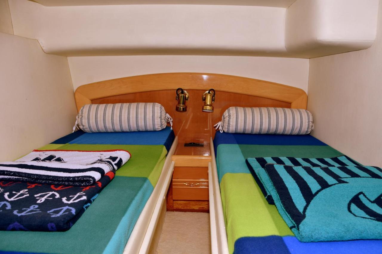 מלון סן מיגל דה אבונה Luxury Yacht Kamikara מראה חיצוני תמונה